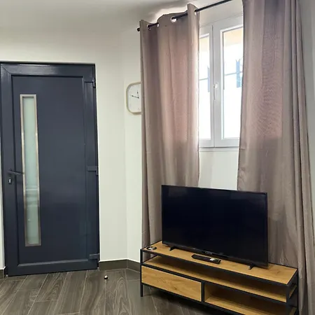 Apartament Studio, Maison, Rez De Chaussee, Perpignan